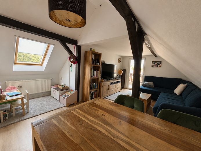 Modernisiertes Fachwerkhaus mit großzügiger Dachterasse und Platz für die Familie – Foto 10