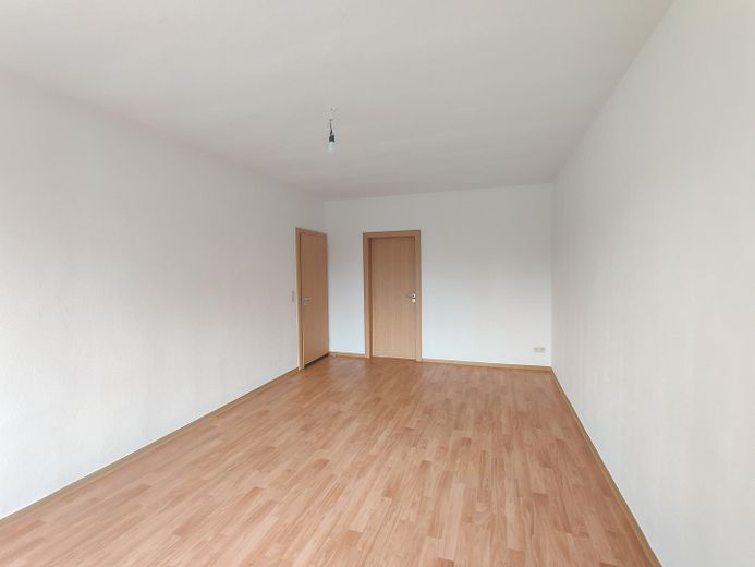 Neukieritzsch'te 2 odalı daire 330,,€ net kira – Fotoğraf 4