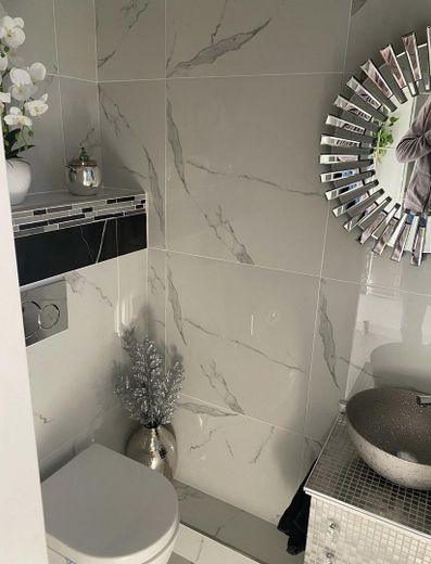 Design Maisonette-Wohnung ,sehr edel modern provisionsfrei ! – Foto 15