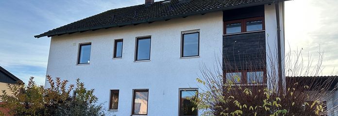 Einfamilienhaus mit separater Wohnung im 1. OG