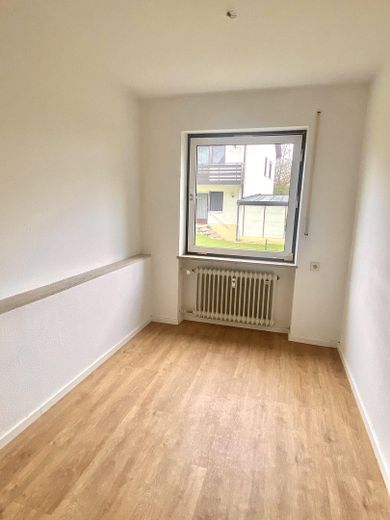 Helle 5-Zi Whg Dillingen / Donau (Nähe Krankenhaus) – Kinderzimmer 1