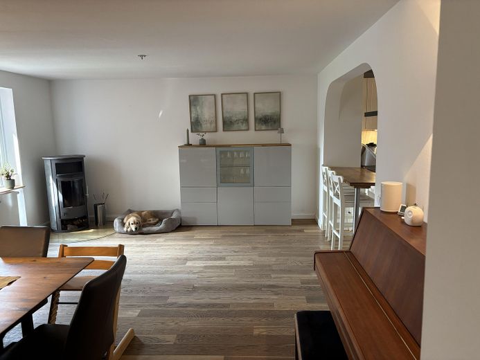 Charming end-terrace house with generous plot in Kaltenkirchen – Essbereich WZ alt