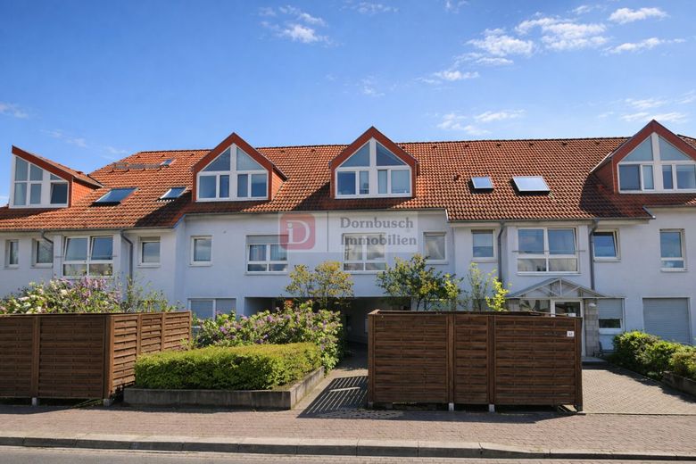 Top!! 3-Zimmer-Dachgeschoss nahe Kurpark – Hausansicht