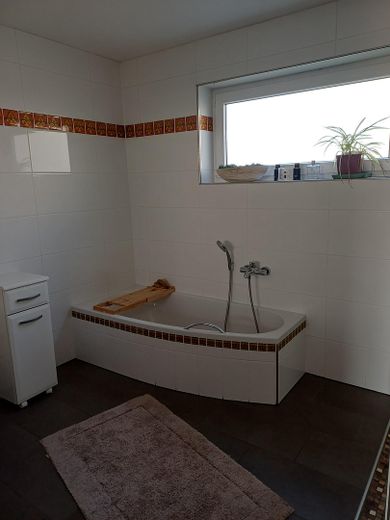 Attraktives EFH in Höhenlage, Nähe Trier – Badezimmer, EG