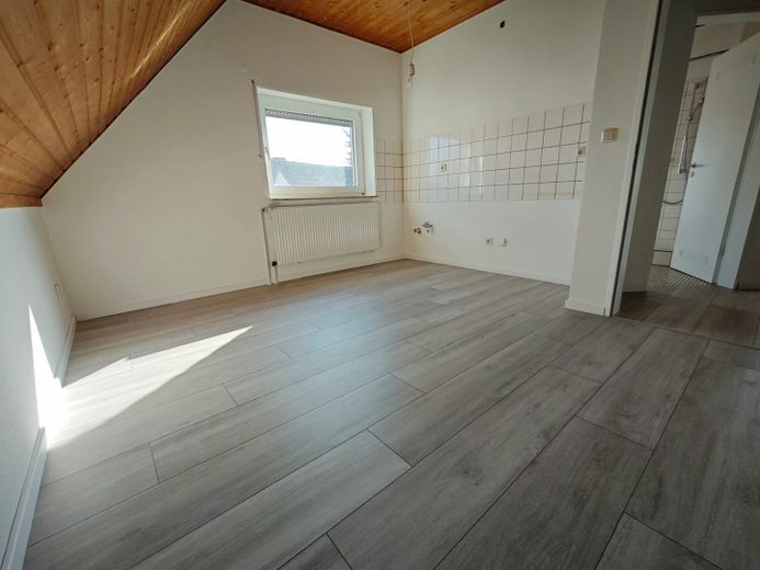 Küche ca. 3,5 x 3,7 m