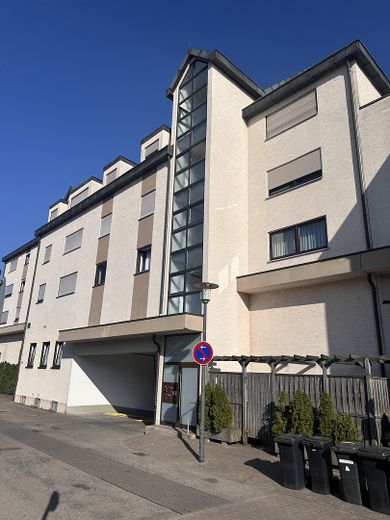Eingang Gebäude