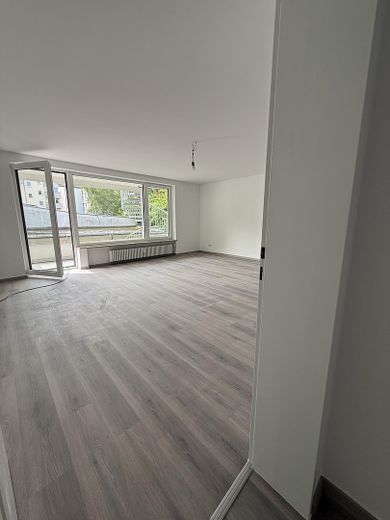 Oberkassel, Erstbezug große sanierte 2 Zimmerwohnung – फोटो 3