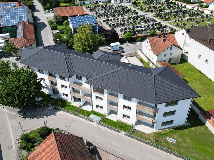 Moderne 2-Zimmer-Erdgeschosswohnung mit 34 m² Garten, Tiefagarage, Aufzug und Glasfaseranschluss,. – Foto 6