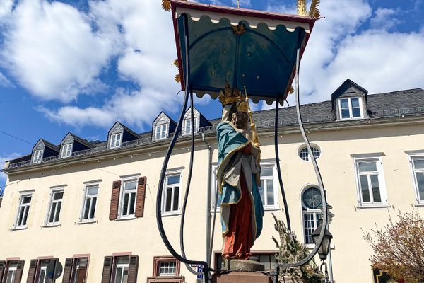 lussuoso e luminoso appartamento di 4 locali in edificio storico