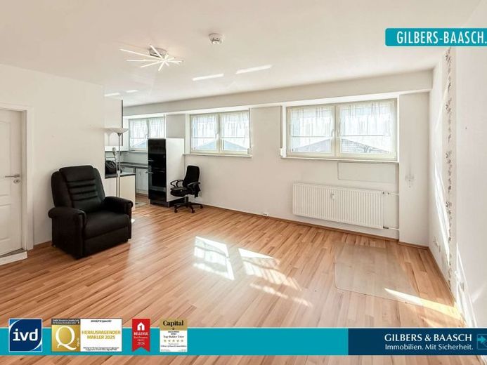 Attraktives, freies 1-Zimmer-Apartment mit Stellplatz – Foto 1