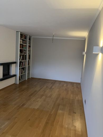 Wohnzimmer vom Balkon aus