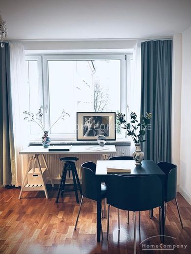 Sehr helles, gemütlich möbliertes 1-Zimmer-Apartment in der Theresienstraße – 768024b9b01b2f843042020aadd2a74833a713f0.jpg