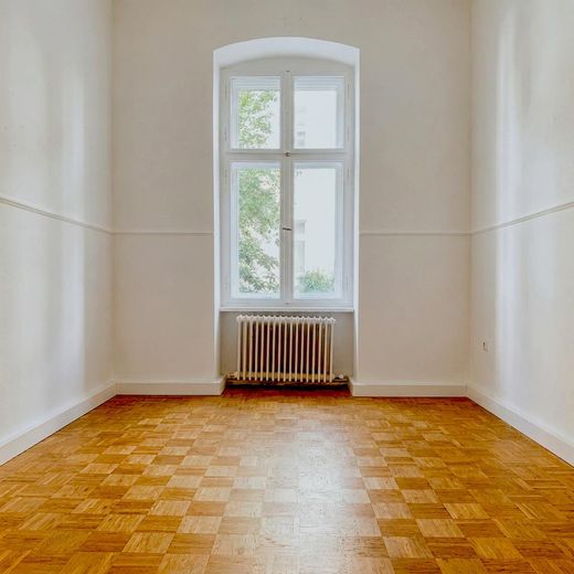 Gründerzeitwohnung in ruhiger KuDamm Seitenstraße – Hofzimmer