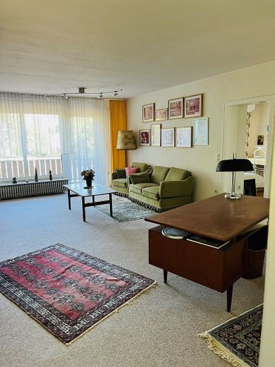 Casa con potencial para dos unidades residenciales en Colonia Flittard – Wohnzimmer OG, Gartenblick