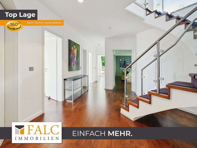 Wohn(t)raum über 2 Etagen mit Dachterrasse, Balkon, 2 Einstellplätzen, Einbau Wärmepumpe 2026 – Flur mit Aufgang zum Obergeschoss