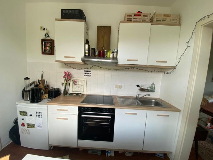 Schöne 2-Zimmer-Wohnung mit Balkon in guter Lage – Küche