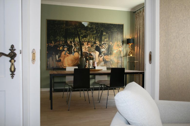 Charmante Altbauwohnung mit Balkon und Garten Nähe Kurpark Stuttgart Bad Cannstatt – Foto 1