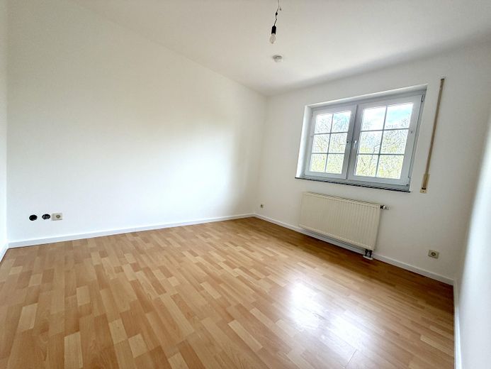 225 qm Familienglück auf 2 Ebenen + Toller Garten, Sauna & Kamin – Kinderzimmer 2