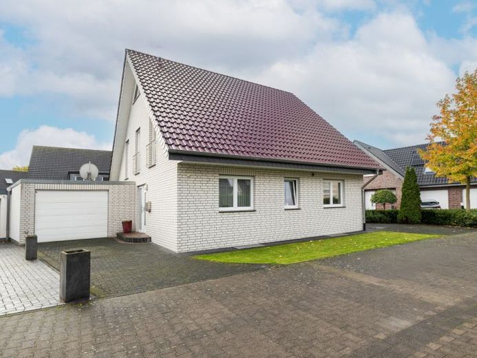 Familienidylle in ruhiger Lage - sehr gepflegtes Einfamilienhaus in Rheda-Wiedenbrück – Foto 1