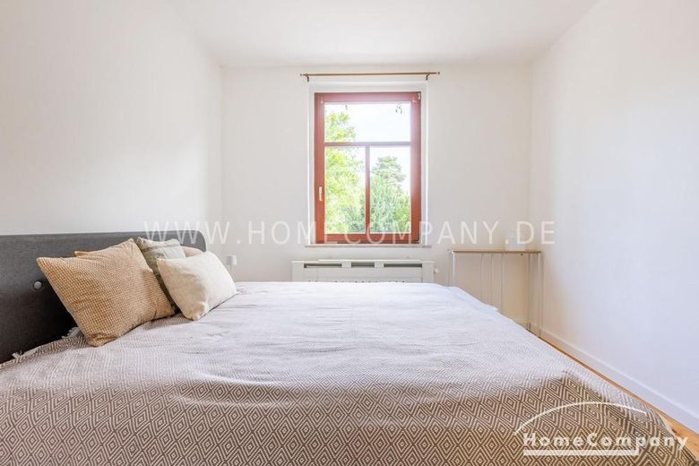 28096 HomeCompany Dresden Gemeubileerd/Furnished 2-kamer appartement in Dresden-Blasewitz max. 2 personen – 2a71749cfb2b81c4946967ddcfd8223d97fbc3fa.jpg