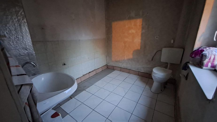 Bad / WC