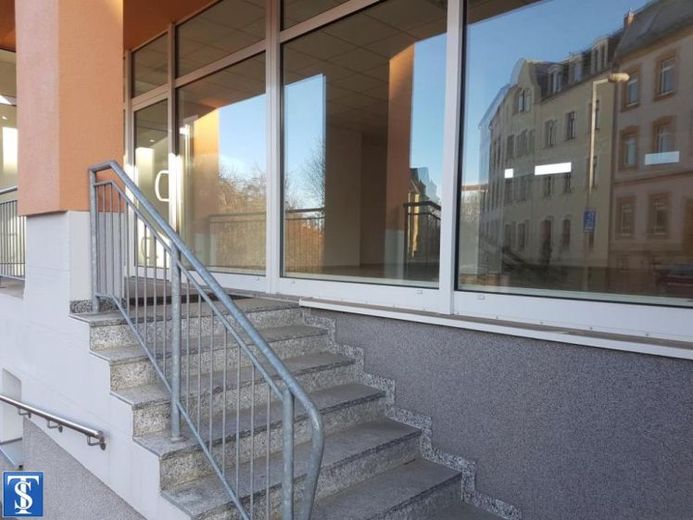 Commercial unit 1 large room in the eastern suburbs – Foto 1