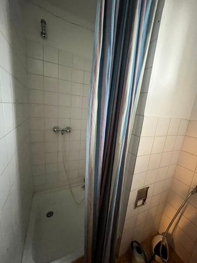 Gepflegte Lagerhalle inkl Büroräume, Küche in bester 1-A Lage Kurzfristig Verfügbar – Foto 2