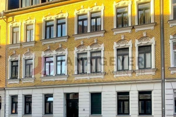 LEIPZIG - ALT-LINDENAU * 2-ZIMMER WOHNUNG mit BALKON im SANIERTEN ALTBAU * VERMIETET * ZENTRAL GELEGEN