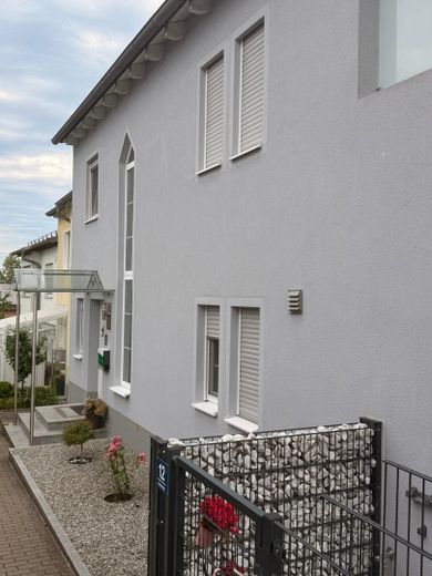 Müstakil ev ve alt kat dairesi – Fotoğraf 2
