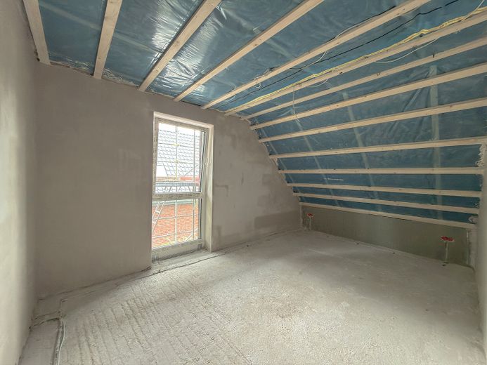 थॉमसबुर्ग में नया अर्ध-पृथक घर – 4 कमरे – 118m² – Schlafzimmer 2