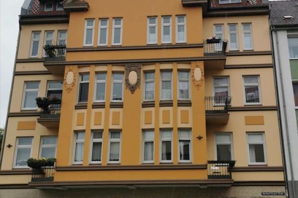 sanierungsbedürftige Maisonette-Wohnung im Dachgeschoß
