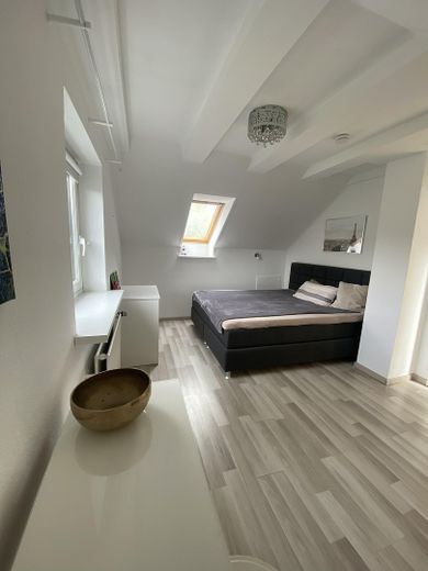 Gemütliches Einfamilienhaus in idyllischer Wohnsiedlung von Hartenholm – Schlafzimmer 1, OG