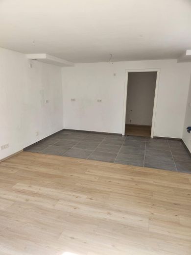 Schöne 3-Zimmer Wohnung mit Terasse und Garten – Küche