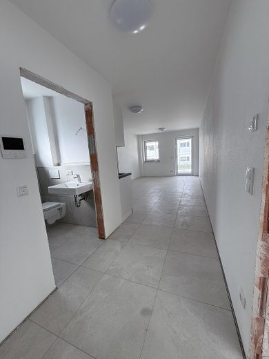 New-build 1-room apartment for rent – Photo 5
