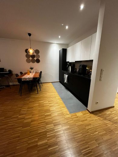 Modern 2-room apartment with underground parking space – Küche / Essen