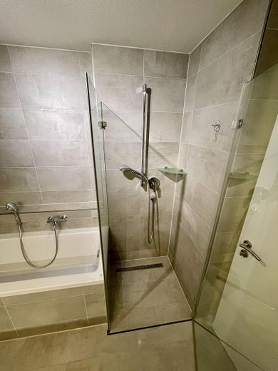 Dusche