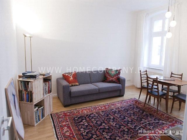 Berlin Mitte’de mobilyalı, modern 2 odalı eski yapı dairesi – fb166740a127b4edb4d6797368226759a9e82800.jpg