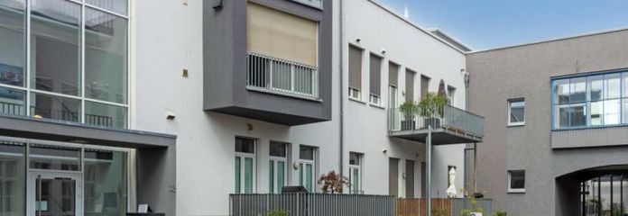 Lüksemburg’a iyi ulaşım bağlantısına sahip, Trier-West’in sakin konumunda iyi planlanmış modern daire