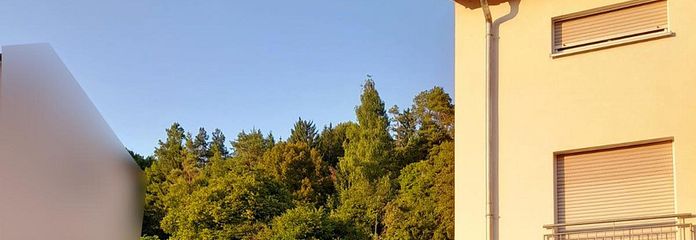 Garage mit Stellplatz