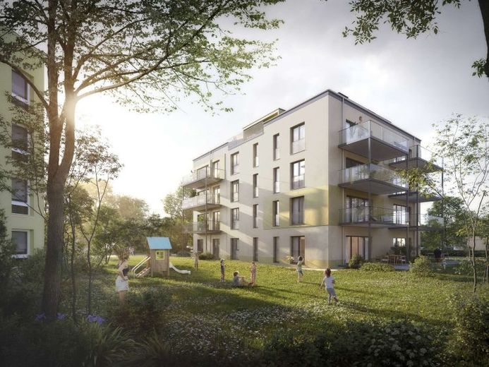 Traumwohnung im DG mit Blick auf den Kulkwitzer See & 2 Balkone, Wohnung mit über 200m² – Foto 1
