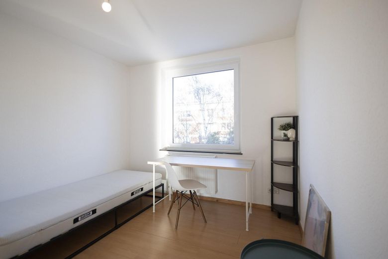 Zimmer (9,5 qm)