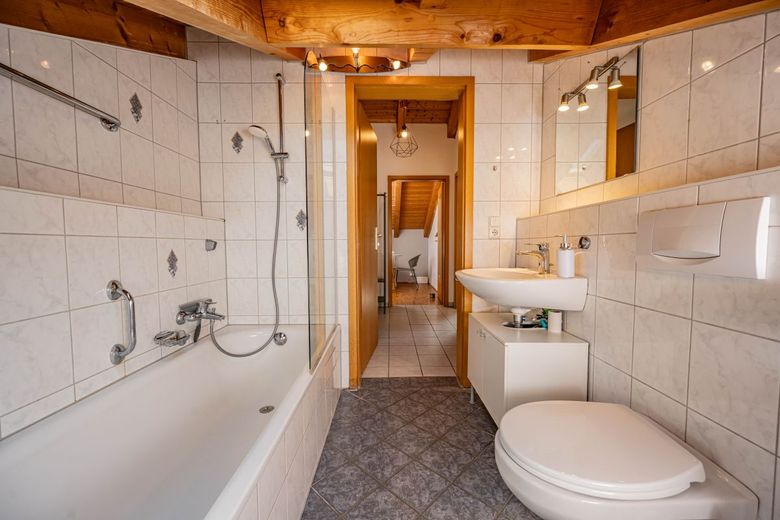 Panoramablick inklusive - Ihr neues Zuhause in den Bergen – Badezimmer