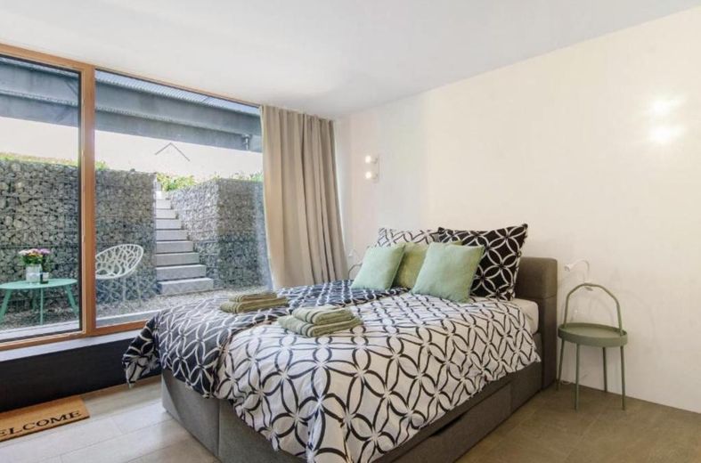 UG: Einliegerwohnung