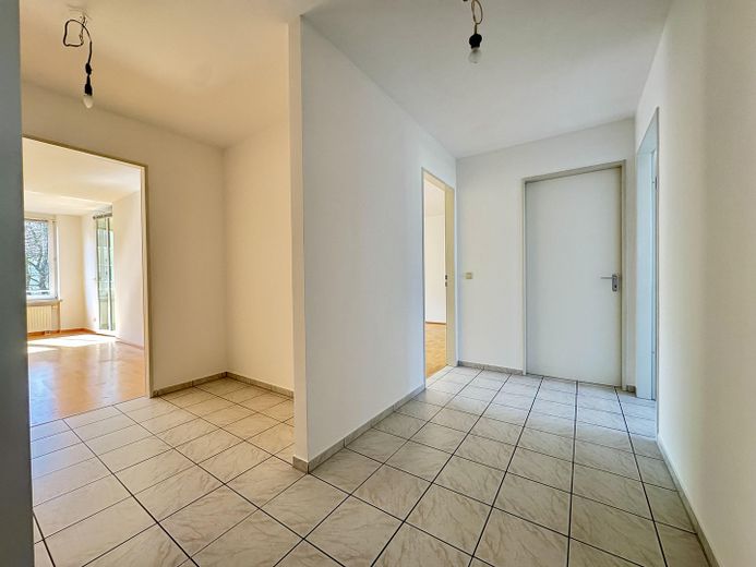 Familiengerecht – gut geschnittene 3-Zimmerwohnung in  München Schwabing-Freimann – Garderobe / Flur