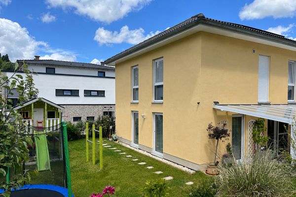 -Komisyonsuz- Bad Schwalbach'ta yeni değerinde şehir villası – enerji verimli