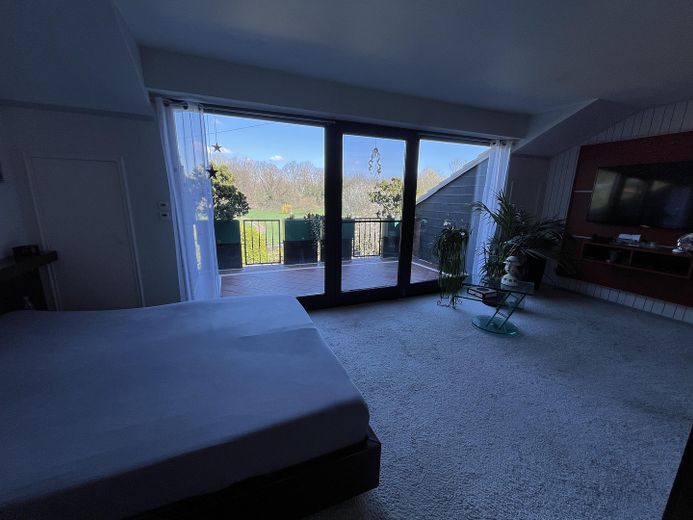 Einfamilienhaus Duisburg Rumeln mit Doppelgarage, Garten + Teich – Obergeschoss Schlafzimmer
