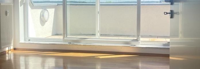 Galeriewohnung zum Wohlfühlen mit schöner Aussicht. Licht. Weite. Natur. – Wohnen mit Aussicht