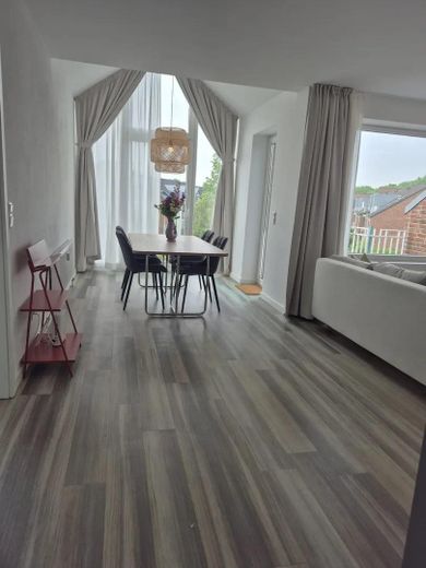 Schöne 2-Zimmer-Wohnung auf 68qm in unmittelbarer Nähe zum Rhein – Foto 5