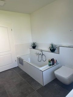 Vollbad mit Badewanne