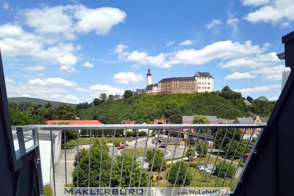 Schlossblick von der Dachterrasse - Erstbezug nach Sanierung